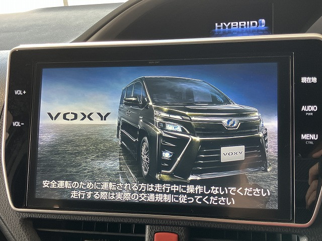 トヨタ ヴォクシー １．８ ハイブリッド ＺＳ 煌 H30年 (近畿) 99