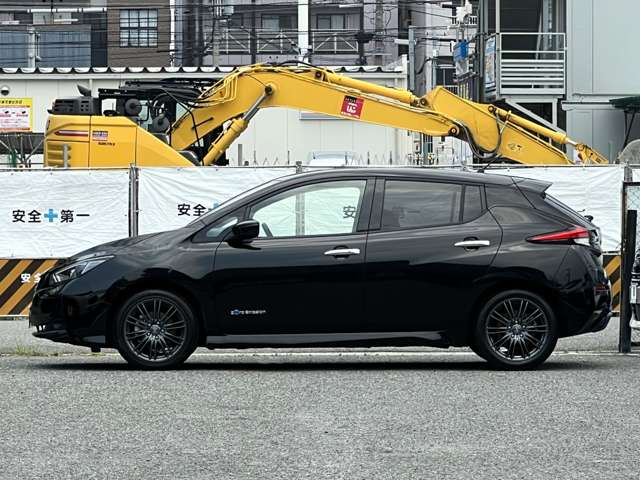 日産 リーフ Ｘ H29年 (近畿) 99