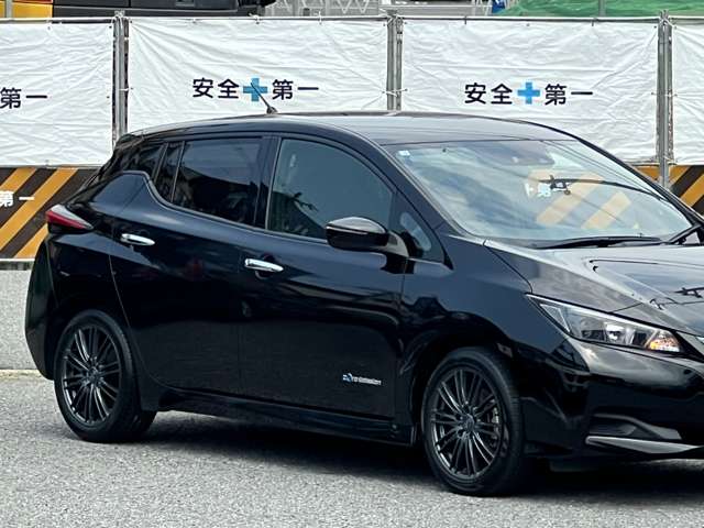 日産 リーフ Ｘ H29年 (近畿) 99