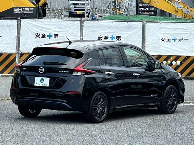 日産 リーフ Ｘ H29年 (近畿) 99
