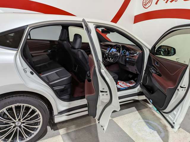 トヨタ ハリアー　ハイブリッド ２．５ ハイブリッド Ｅ－ＦＯＵＲ プレミアム ４ＷＤ R1年 (東北) 99