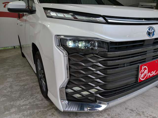 トヨタ ヴォクシー １．８ ハイブリッド Ｓ－Ｚ Ｅ－ＦＯＵＲ ４ＷＤ R6年 (東北) 99