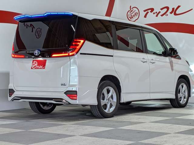 トヨタ ノア １．８ ハイブリッド Ｓ－Ｚ Ｅ－ＦＯＵＲ ４ＷＤ R5年 (東北) 99