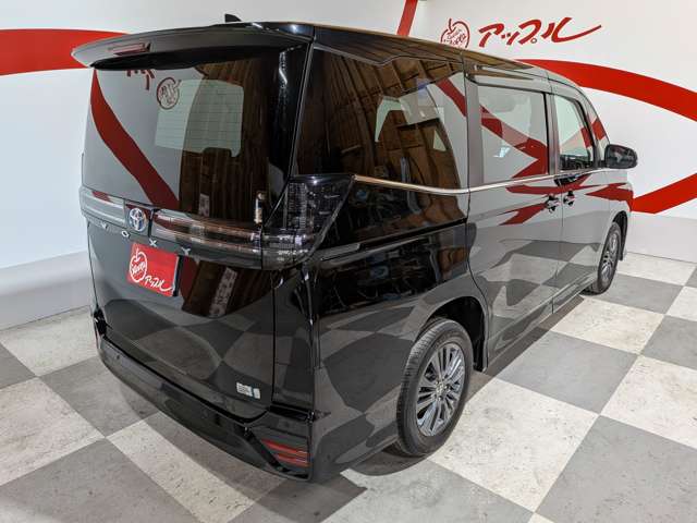 トヨタ ヴォクシー １．８ ハイブリッド Ｓ－Ｚ Ｅ－ＦＯＵＲ ４ＷＤ R5年 (東北) 99