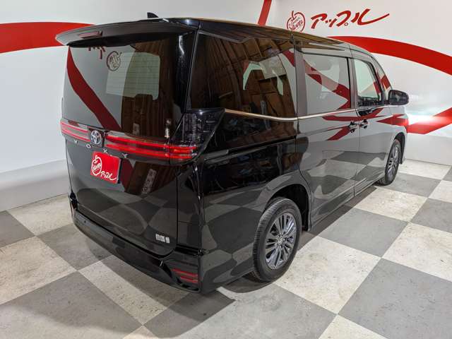 トヨタ ヴォクシー １．８ ハイブリッド Ｓ－Ｚ Ｅ－ＦＯＵＲ ４ＷＤ R5年 (東北) 99