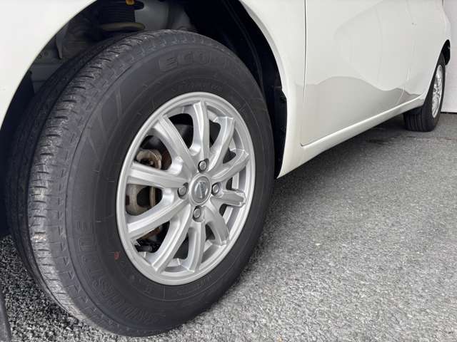 日産 ノート １．２ Ｘ H29年 (東北) 99