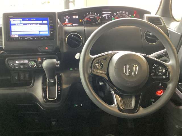 ホンダ Ｎ　ＢＯＸ カスタム ６６０ Ｌ R3年 (近畿) 99