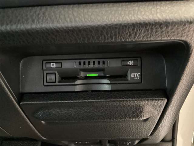 トヨタ ヴォクシー ２．０ ＺＳ 煌ＩＩ H29年 (近畿) 99