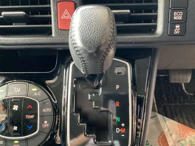 トヨタ ヴォクシー ２．０ ＺＳ 煌ＩＩ H29年 (近畿) 99