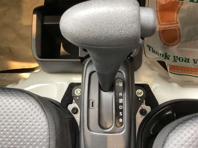 ダイハツ ハイゼットトラック ６６０ スタンダード ３方開 R8年 (近畿) 99
