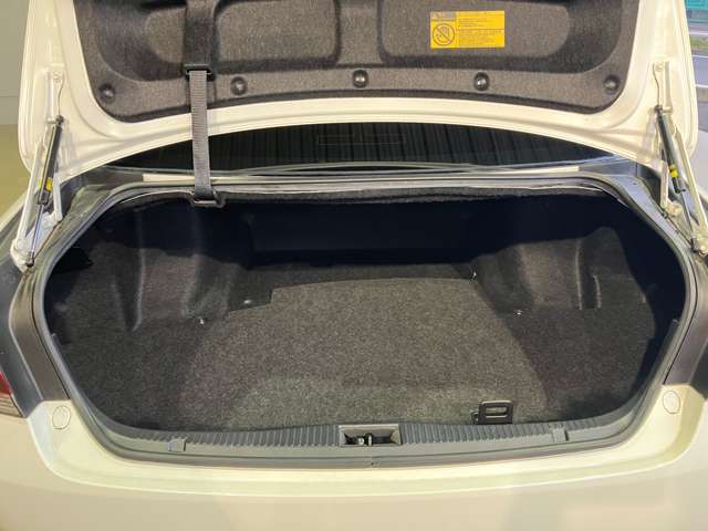 トヨタ クラウンアスリート ２．０ Ｇ－Ｔ H28年 (近畿) 99