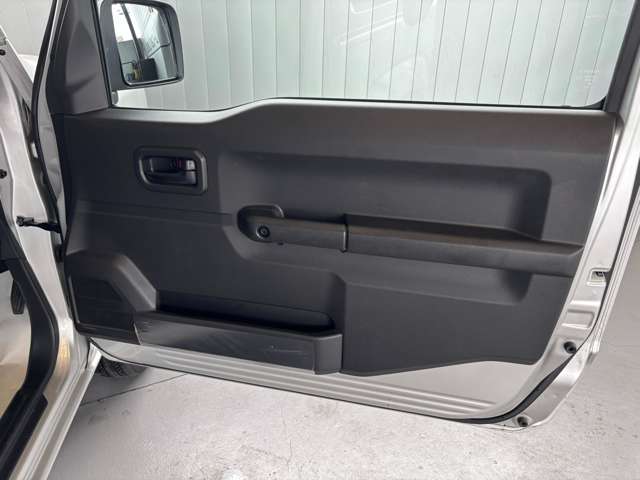 スズキ ジムニー ６６０ ＸＧ ４ＷＤ R7年 (近畿) 99