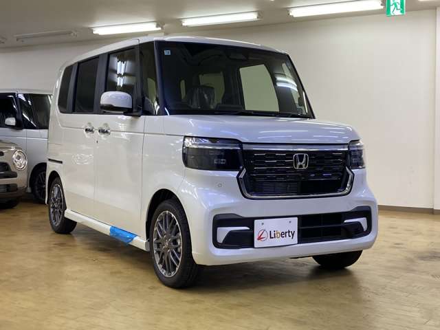 ホンダ Ｎ　ＢＯＸ カスタム ６６０ ターボ R8年 (四国) 99