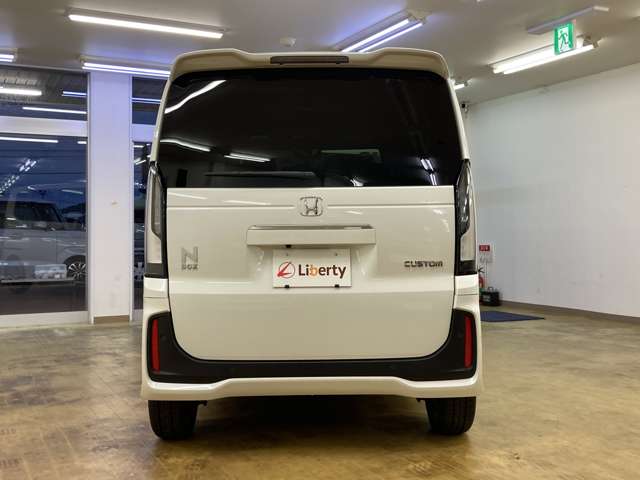 ホンダ Ｎ　ＢＯＸ カスタム ６６０ ターボ R8年 (四国) 99