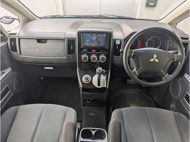 三菱 デリカ　Ｄ：５ ２．４ Ｍ ４ＷＤ H27年 (関東) 99