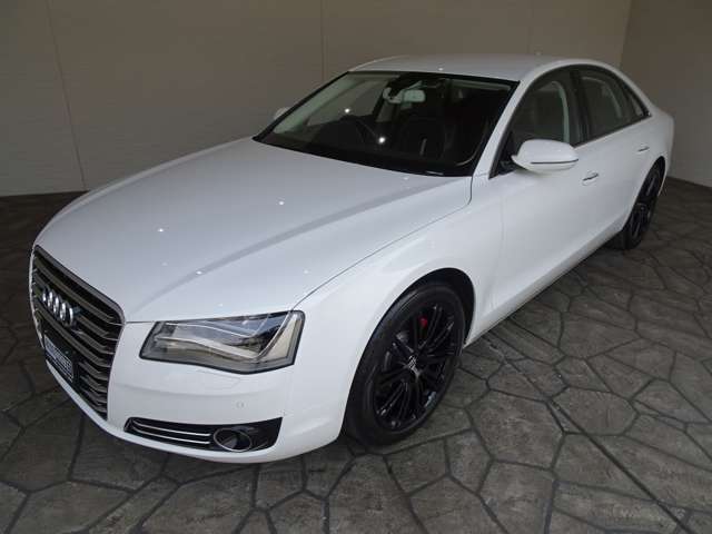 アウディ Ａ８ ３．０ ＴＦＳＩ クワトロ ４ＷＤ H24年 (関東) 99