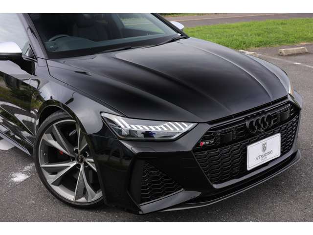 アウディ ＲＳ７　スポーツバック エアサスペンション装着車 ４ＷＤ R3年 (東海) 99