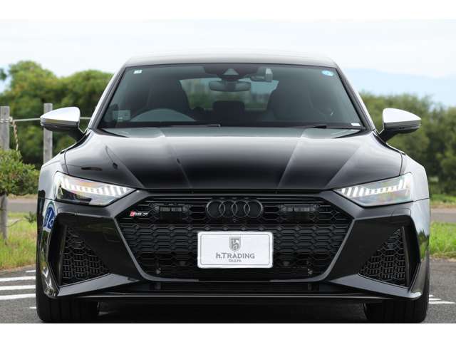 アウディ ＲＳ７　スポーツバック エアサスペンション装着車 ４ＷＤ R3年 (東海) 99