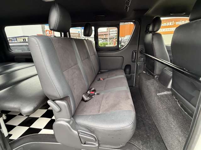 トヨタ ハイエースバン ２．０ スーパーＧＬ ダークプライムＩＩ ロングボディ R2年 (東海) 99
