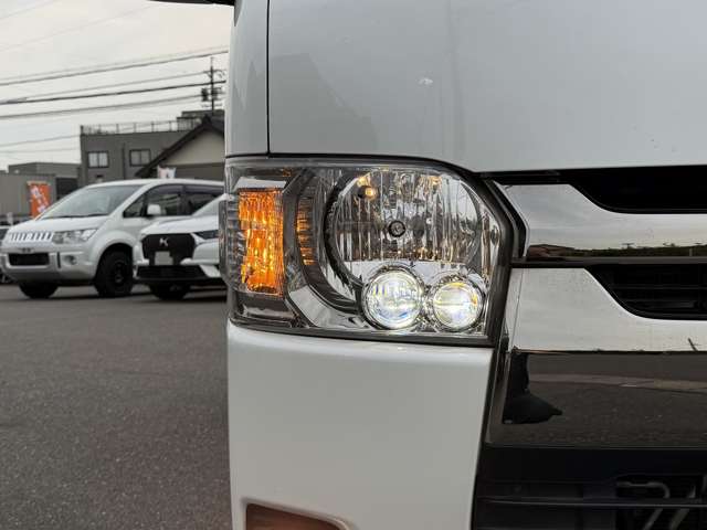 トヨタ ハイエースバン ２．０ スーパーＧＬ ダークプライムＩＩ ロングボディ R2年 (東海) 99