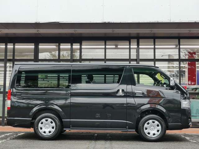 トヨタ ハイエースバン ２．８ スーパーＧＬ ダークプライムＩＩ ロングボディ ディーゼルターボ ４ＷＤ R8年 (東海) 99