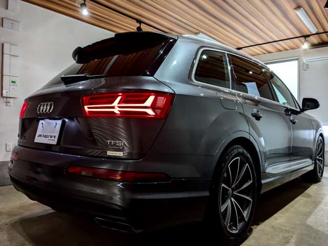 アウディ Ｑ７ ３．０ ＴＦＳＩ クワトロ Ｓラインパッケージ４ＷＤ H29年 (関東) 99