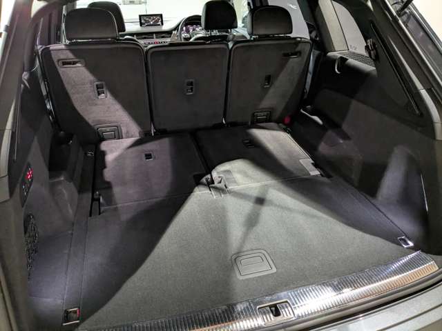 アウディ Ｑ７ ３．０ ＴＦＳＩ クワトロ Ｓラインパッケージ４ＷＤ H29年 (関東) 99