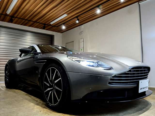 アストンマーティン ＤＢ１１ ローンチエディション H29年 (関東) 99