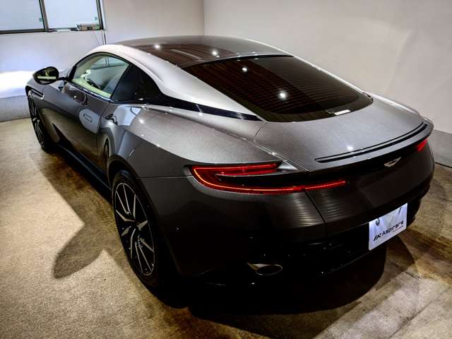 アストンマーティン ＤＢ１１ ローンチエディション H29年 (関東) 99