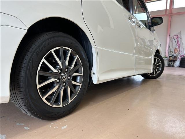 トヨタ ヴォクシー ２．０ ＺＳ 煌 H27年 (四国) 99