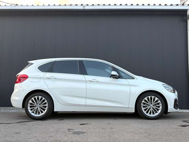 ＢＭＷ ２シリーズアクティブツアラー ２１８Ｄ ラグジュアリー ディーゼルターボ R1年 (関東) 99