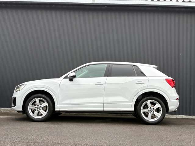 アウディ Ｑ２ ３５ ＴＤＩ スポーツ ディーゼルターボ R3年 (関東) 99