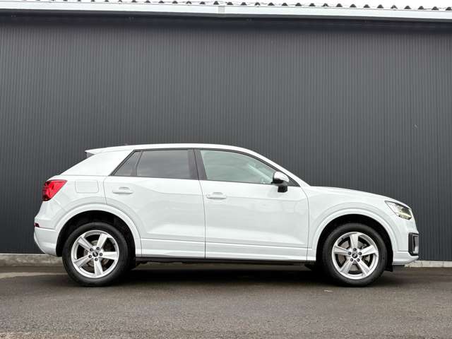 アウディ Ｑ２ ３５ ＴＤＩ スポーツ ディーゼルターボ R3年 (関東) 99