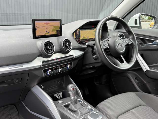 アウディ Ｑ２ ３５ ＴＤＩ スポーツ ディーゼルターボ R3年 (関東) 99