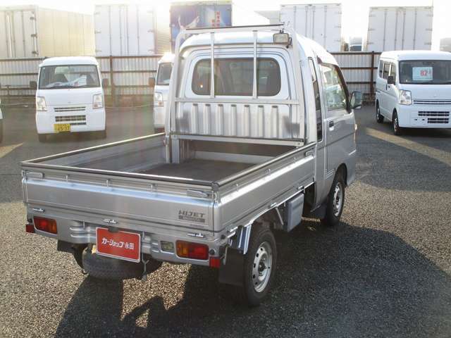 ダイハツ ハイゼットトラック ６６０ ジャンボ ３方開 ４ＷＤ H26年 (九州・沖縄) 99