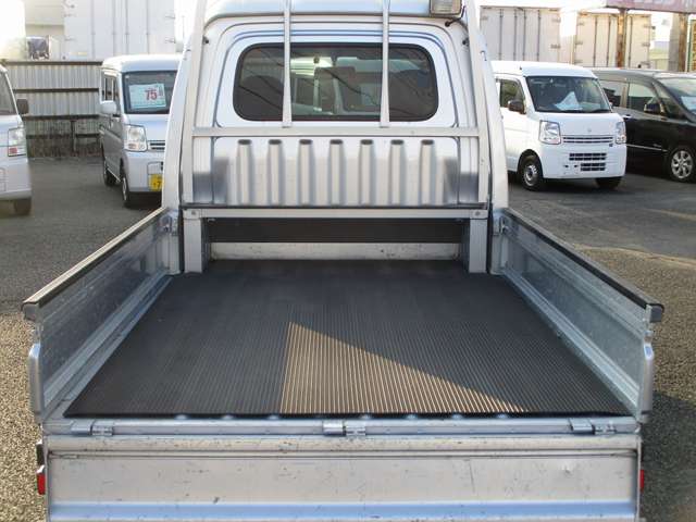 ダイハツ ハイゼットトラック ６６０ ジャンボ ３方開 ４ＷＤ H26年 (九州・沖縄) 99