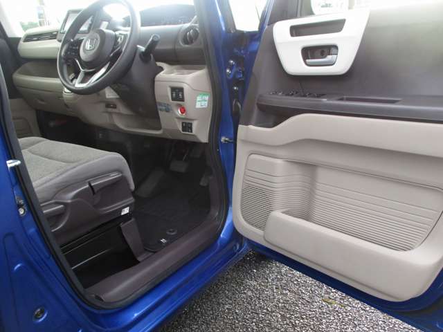 ホンダ Ｎ　ＢＯＸ ６６０ Ｇ ＥＸ ホンダセンシング H29年 (九州・沖縄) 99