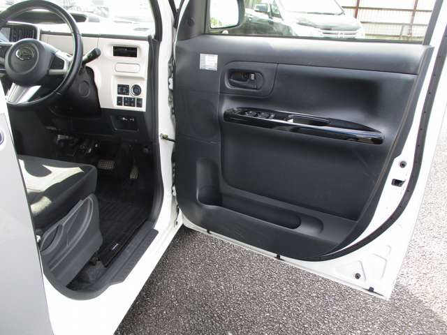 ダイハツ ムーヴ　キャンバス ６６０ Ｘ リミテッド ＳＡＩＩＩ H30年 (九州・沖縄) 99
