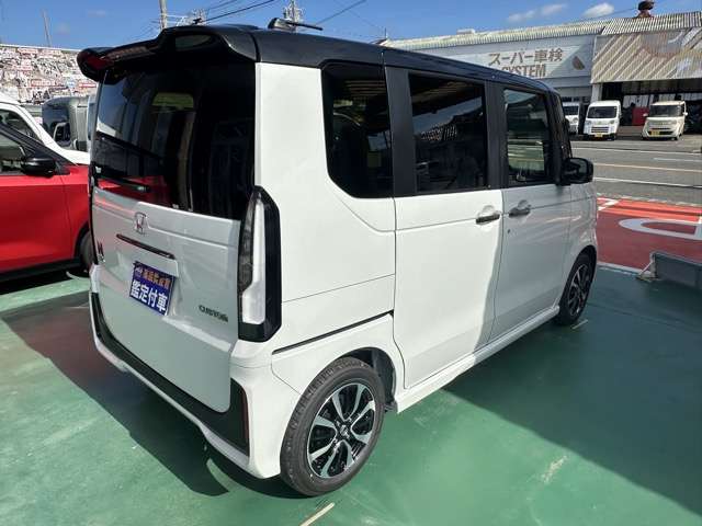 ホンダ Ｎ　ＢＯＸ カスタム ６６０ コーディネートスタイル モノトーン R8年 (東海) 99