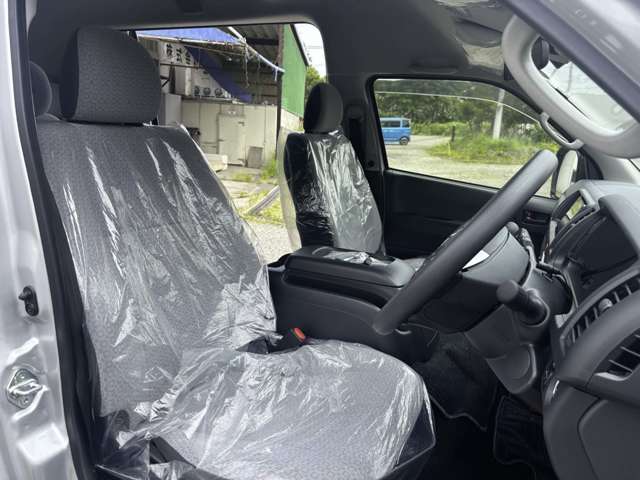 トヨタ ハイエースコミューター ２．７ ＧＬ ４ＷＤ R7年 (北海道) 99