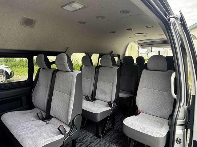 トヨタ ハイエースコミューター ２．７ ＧＬ ４ＷＤ R7年 (北海道) 99