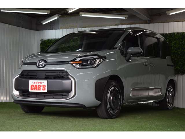 トヨタ シエンタ　ハイブリッド ハイブリッド １．５ Ｚ Ｅ－ＦＯＵＲ ４ＷＤ R5年 (北海道) 99