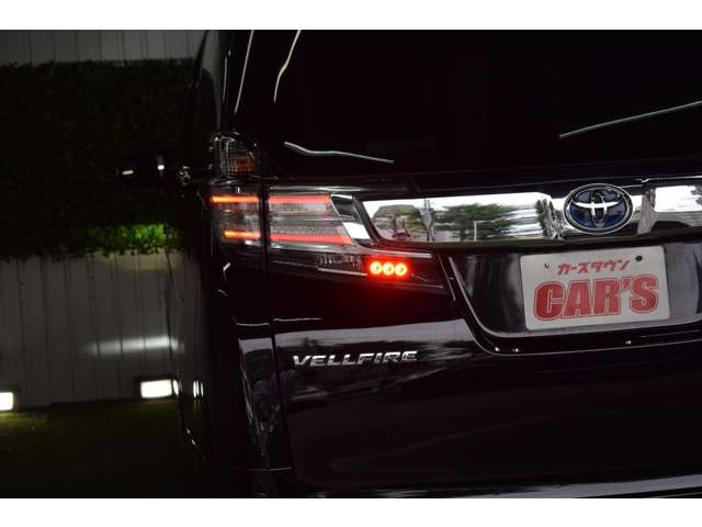 トヨタ ヴェルファイア　ハイブリッド ハイブリッド ２．５ ＺＲ Ｅ－ＦＯＵＲ ４ＷＤ H27年 (北海道) 99