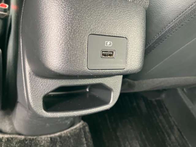 日産 ノートオーラ １．２ Ｇ R4年 (関東) 99