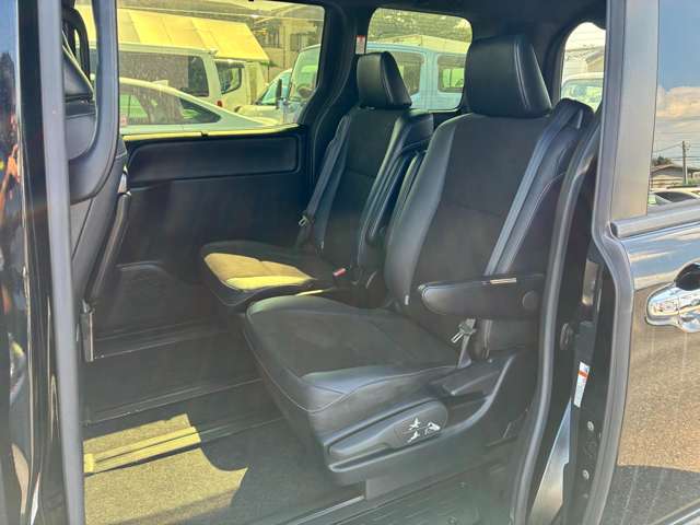 トヨタ ノア ２．０ ＳＩ ＷＸＢＩＩＩ R3年 (関東) 99