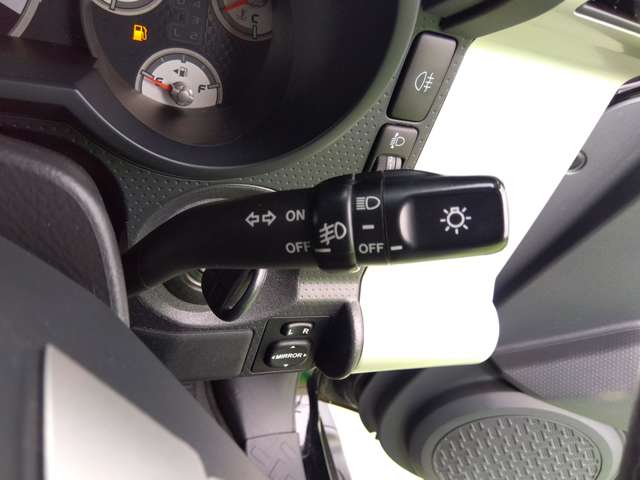 トヨタ ＦＪ　クルーザー ４．０ カラーパッケージ ４ＷＤ H26年 (関東) 99