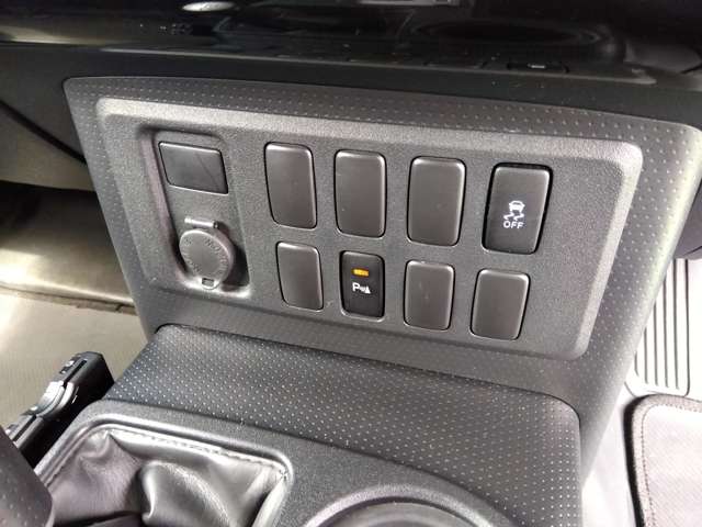 トヨタ ＦＪ　クルーザー ４．０ カラーパッケージ ４ＷＤ H26年 (関東) 99