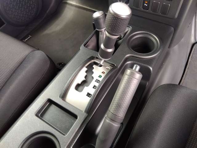 トヨタ ＦＪ　クルーザー ４．０ カラーパッケージ ４ＷＤ H26年 (関東) 99