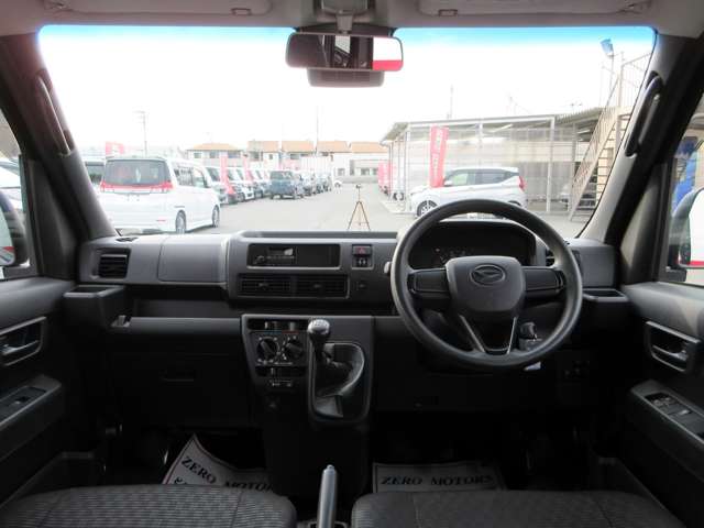 ダイハツ ハイゼットカーゴ ６６０ デラックス ４ＷＤ R6年 (関東) 99