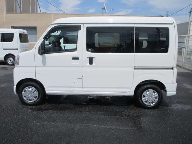 ダイハツ ハイゼットカーゴ ６６０ デラックス ４ＷＤ R4年 (関東) 99